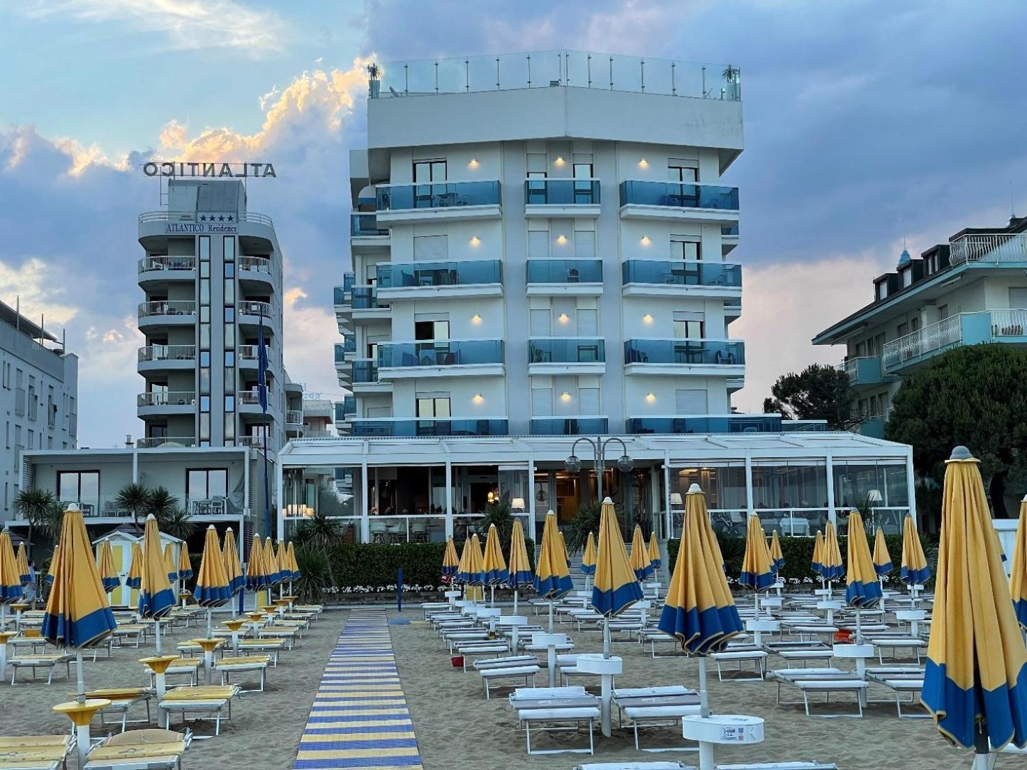 Residence Atlantico Lido di Jesolo Exterior photo